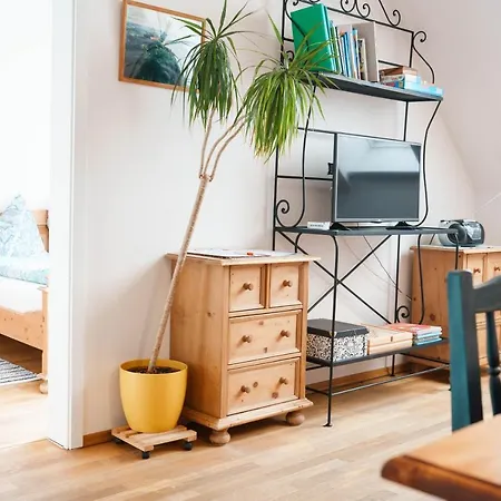 Weingut Leopold Dietrich Apartment *